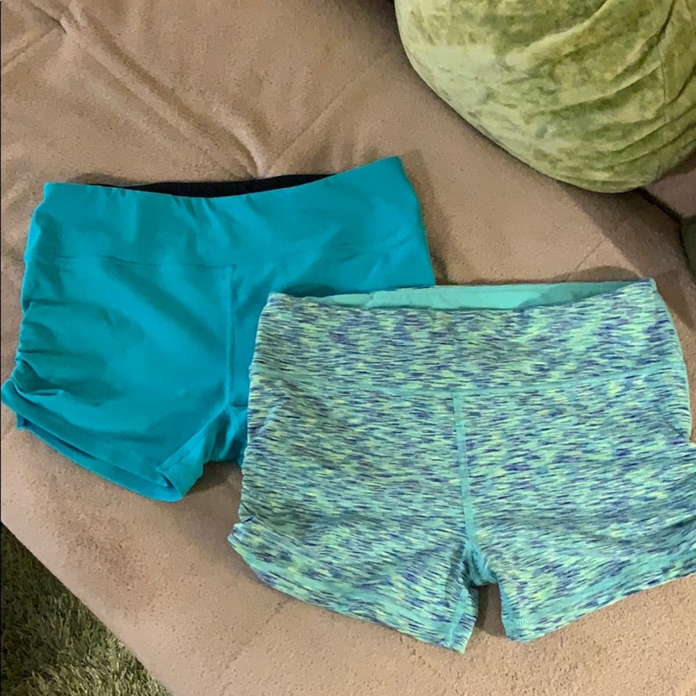 Victoria’s Secret VSX ruched knockout shorts Sz M